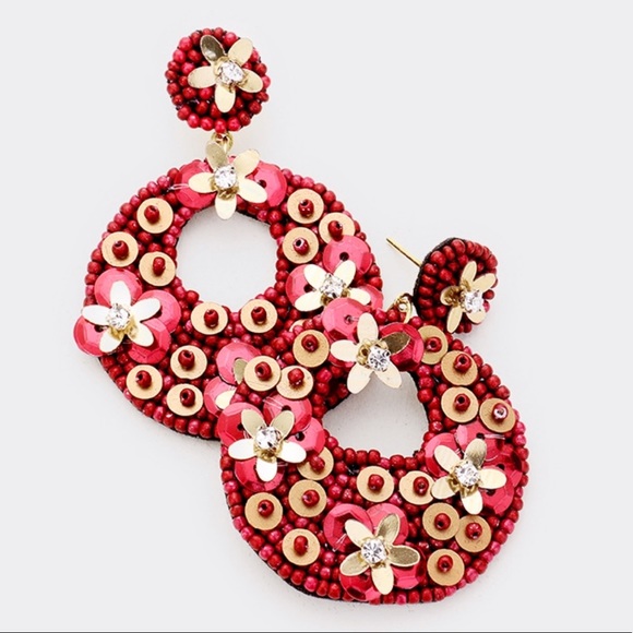 Cut Out Round Sequin Floral Bead Earrings - Picture 2 of 5